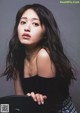 Rikako Aida 逢田梨香子, Young Gangan 2019 No.23 (ヤングガンガン 2019年23号) P5 No.f7685e