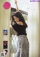 Rikako Aida 逢田梨香子, Young Gangan 2019 No.23 (ヤングガンガン 2019年23号) P4 No.700727